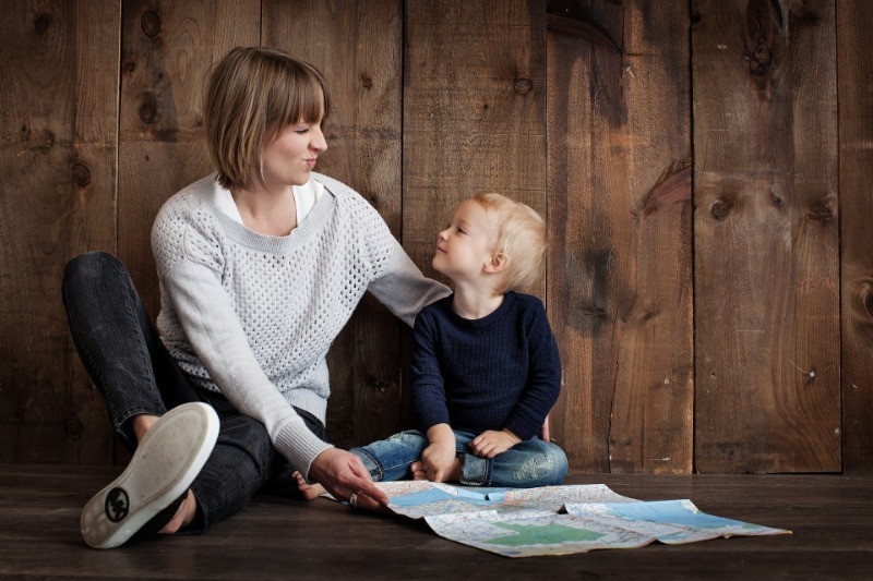 8 безобидных поступков, которыми родители могут навредить ребенку