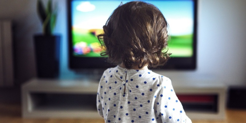 3 причины, заставляющие ребенка часто смотреть один и тот же мультфильм